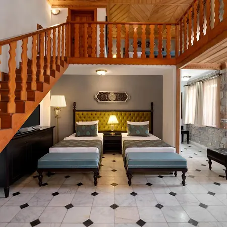 Wyndham Perili Bay 5* Datça