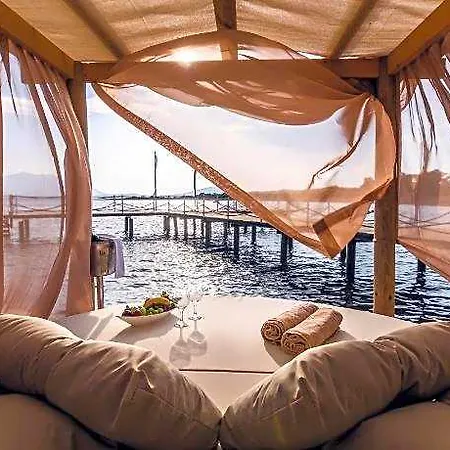 Wyndham Perili Bay ホテル 5*