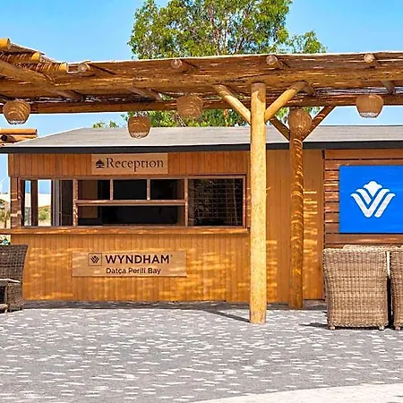 Wyndham Perili Bay 호텔 5*
