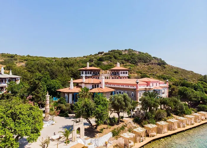 Отель Wyndham Perili Bay 5*