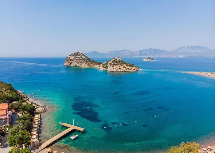 Отель Wyndham Perili Bay