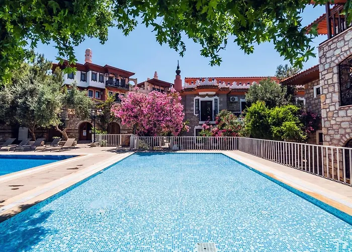 Отель Wyndham Perili Bay 5*