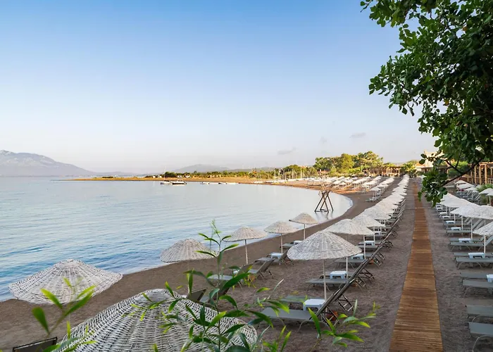 Отель Wyndham Perili Bay 5*