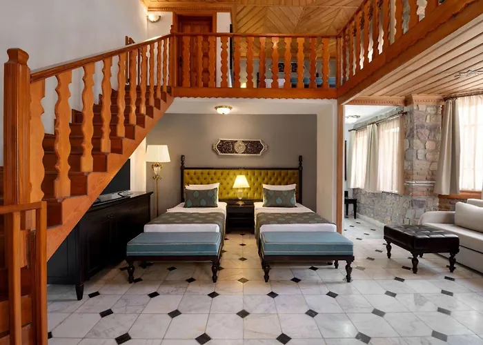 Отель Wyndham Perili Bay