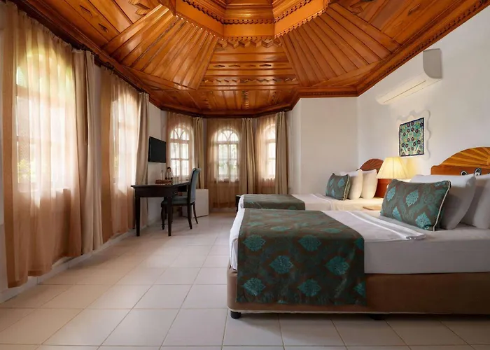 Wyndham Perili Bay Отель